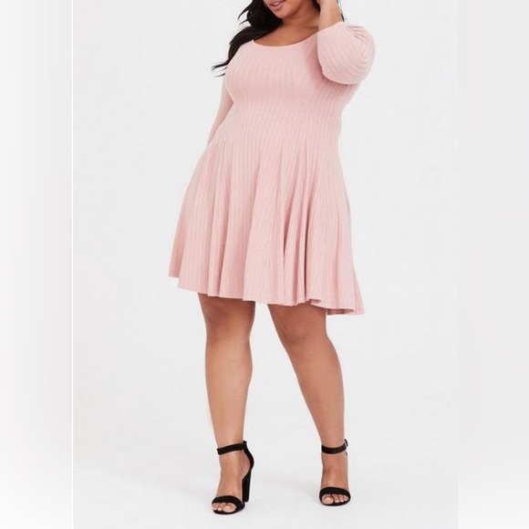 Torrid Light Pink Hacci Skater Dress Size 2 - Picture 1 of 7
